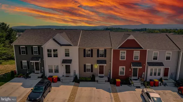 Charles Town, WV 25414,44 ORCHARD GREEN DR.