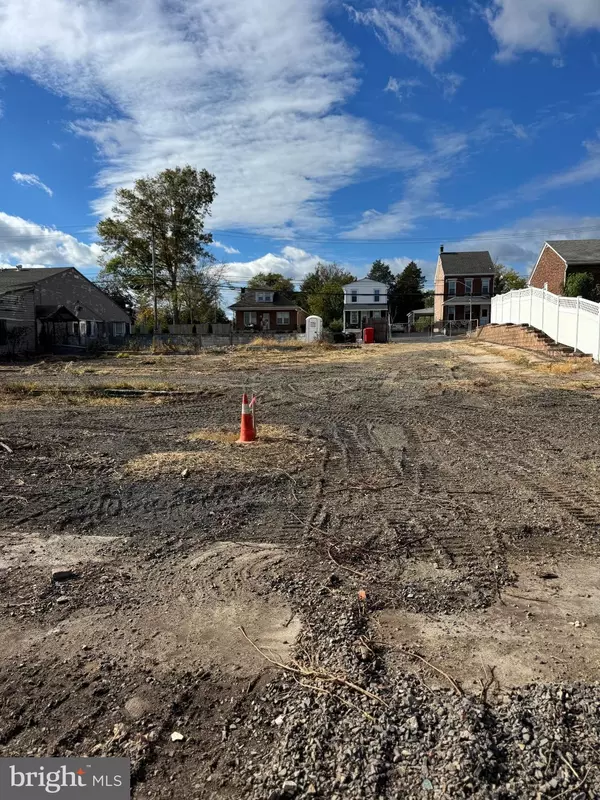 Pottstown, PA 19464,920 GLASGOW ST #OUTDOOR STORAGE