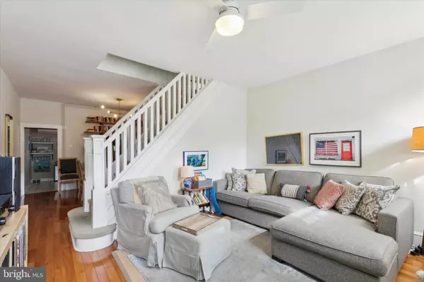 Philadelphia, PA 19127,132 MALLORY ST