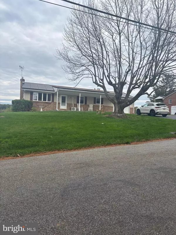 1081 BEAVER CREEK RD, Hanover, PA 17331