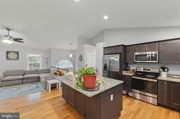 Front Royal, VA 22630,243 POPLAR RD