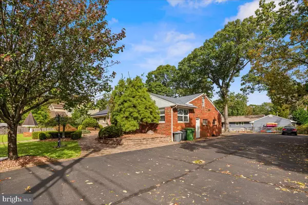 Pine Beach, NJ 08741,436 PENNSYLVANIA AVE