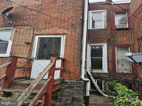 Philadelphia, PA 19143,5524 UPLAND ST