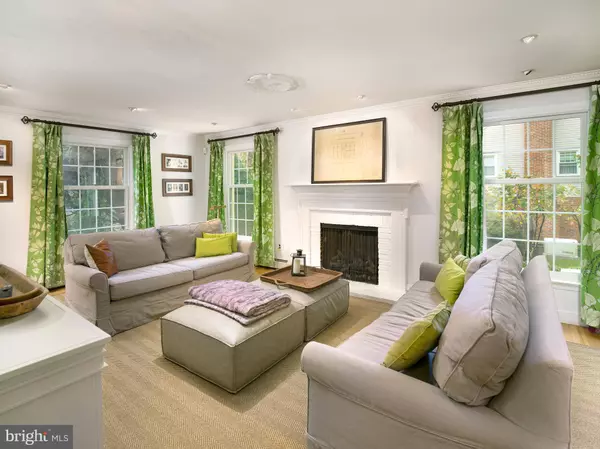 Newtown Square, PA 19073,870 GOSHEN RD