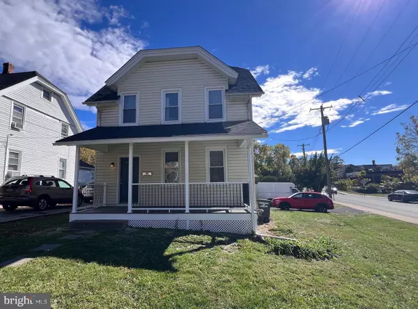 Ambler, PA 19002,102 TENNIS AVE