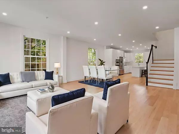 Mclean, VA 22101,1125 KENSINGTON RD