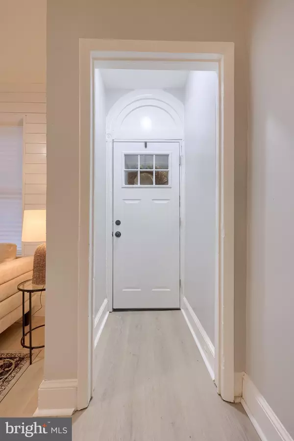 Lancaster, PA 17602,111 LOCUST ST