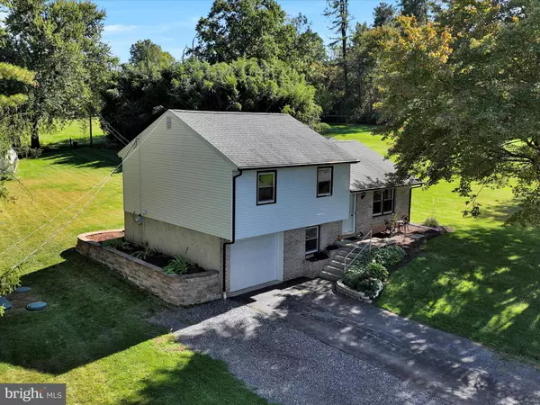 Denver, PA 17517,505 HERTZOG VALLEY RD