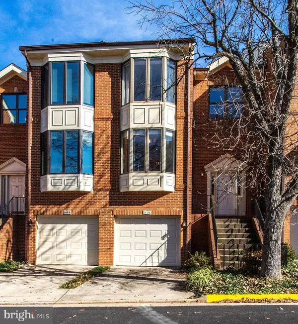 Mclean, VA 22101,1494 HAMPTON HILL CIR