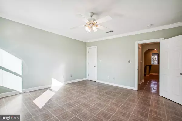 Washington, DC 20002,1246 QUEEN ST NE #3