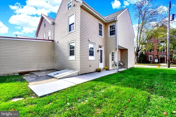 Shrewsbury, PA 17361,113 S MAIN ST