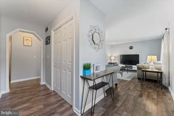 Hammonton, NJ 08037,4075 W ADAMS CIR