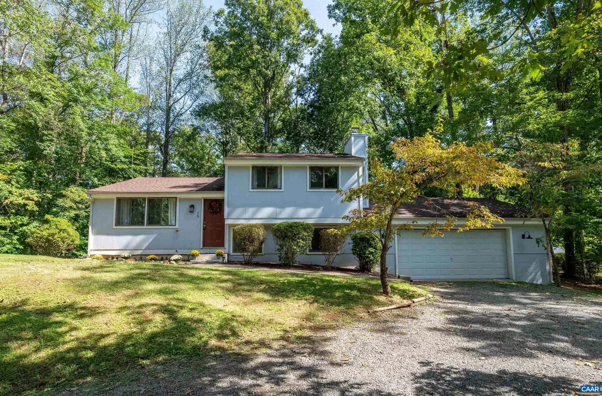 Barboursville, VA 22923,75 LUMBER LN