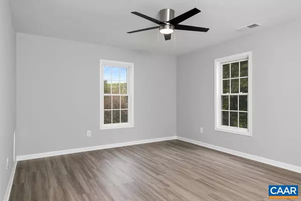 Waynesboro, VA 22980,229 S WINCHESTER AVE