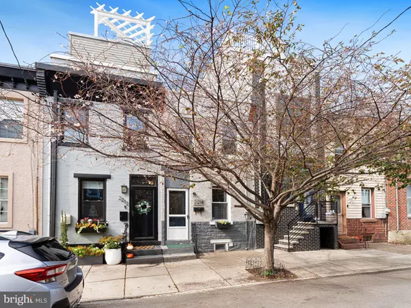 Philadelphia, PA 19125,2214 ALMOND ST