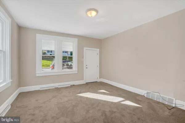 Windsor, PA 17366,124 W MAIN STREET