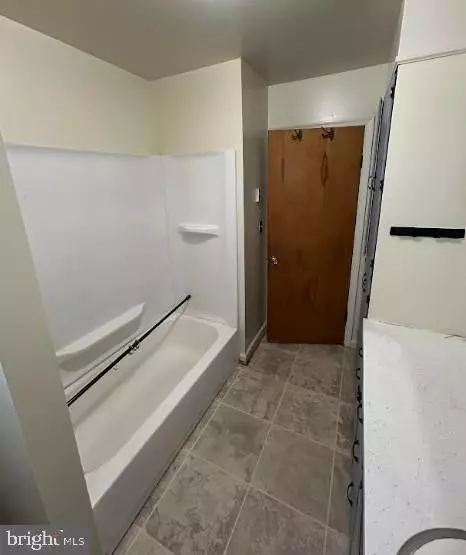 Aroda, VA 22709,296 GOODS LN