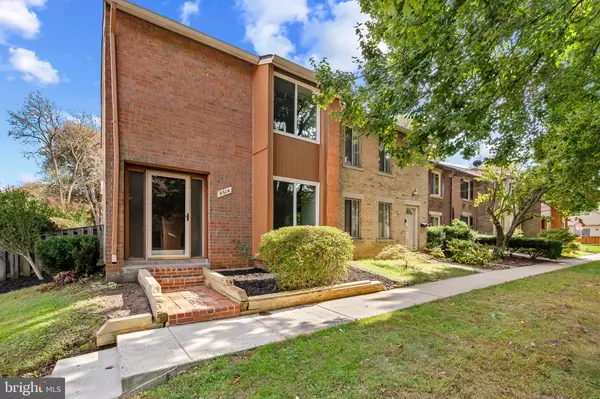 9614 MARSTON LN, Montgomery Village, MD 20886