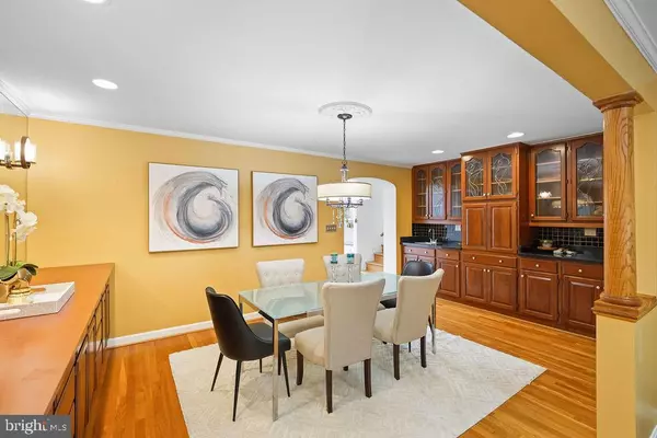 Kensington, MD 20895,5110 FLANDERS AVE