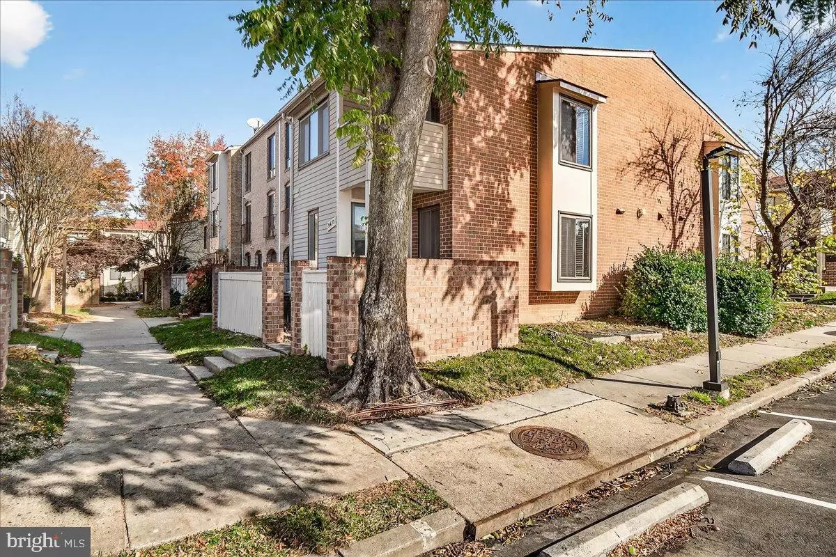 Gaithersburg, MD 20886,9673 BRASSIE WAY