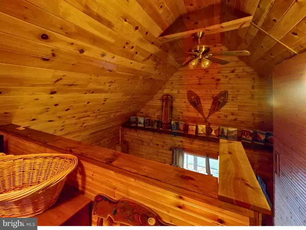 Huntingdon, PA 16652,12860 CORBIN RD