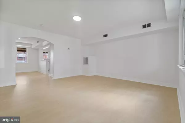 Baltimore, MD 21213,1515 KENHILL AVE