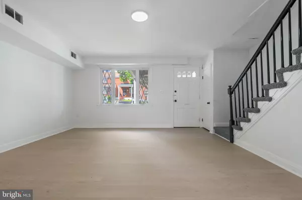 Baltimore, MD 21213,1515 KENHILL AVE