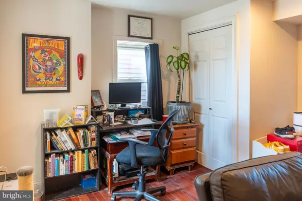 Philadelphia, PA 19125,1769 FRANKFORD AVE #5