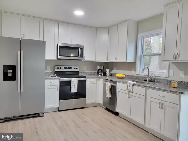 Colonial Beach, VA 22443,227 FOREST GROVE RD