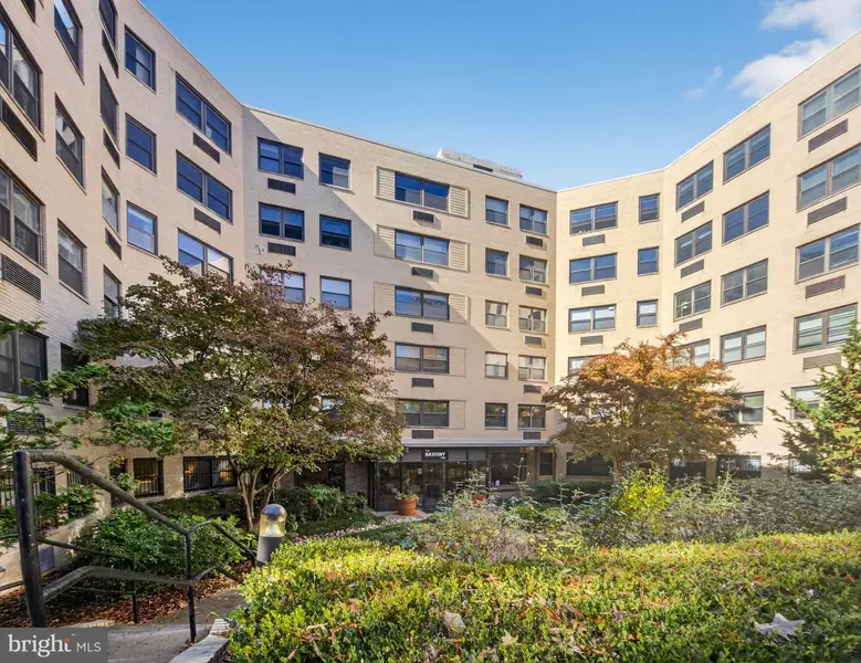 1801 CLYDESDALE PL NW #211, Washington, DC 20009