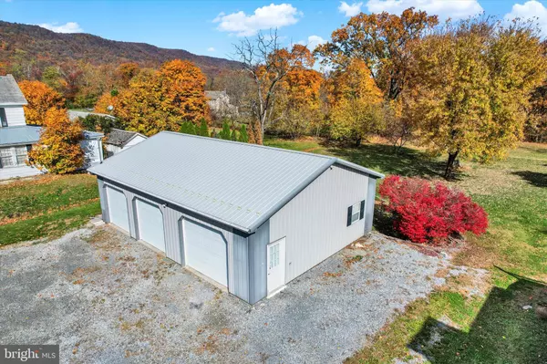 Mercersburg, PA 17236,13883 BUCHANAN TRAIL W