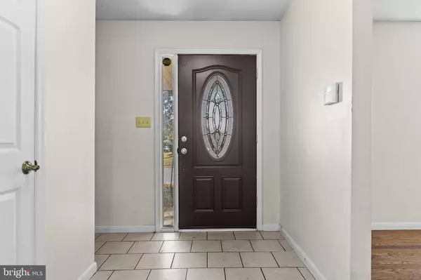 York, PA 17408,1945 NORMANDIE DR