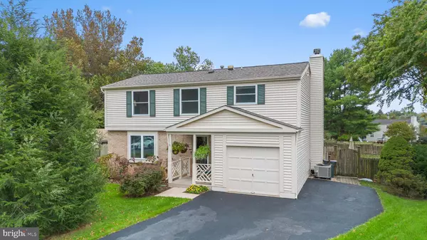 Olney, MD 20832,18 THORNHURST CT
