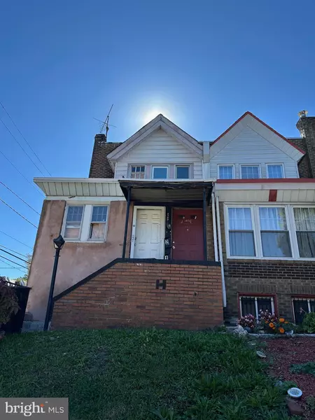 5700 W OXFORD ST, Philadelphia, PA 19131