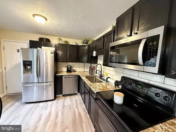 Bunker Hill, WV 25413,364 LONGWOOD DR