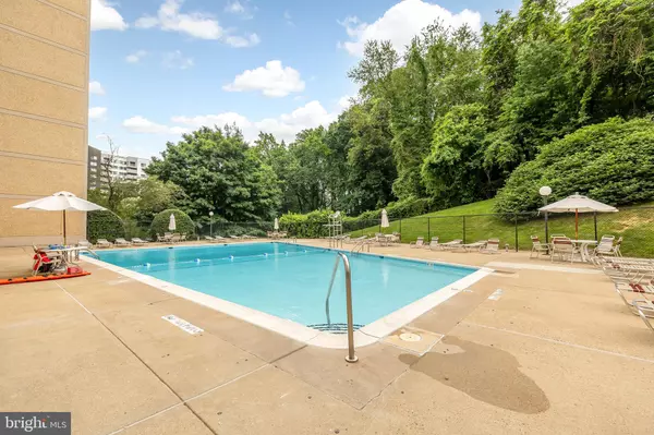 Alexandria, VA 22304,6300 STEVENSON AVE #610