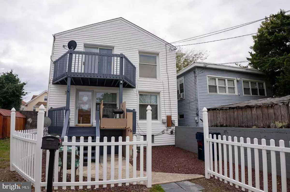 Atlantic City, NJ 08401,322 N TRENTON AVE