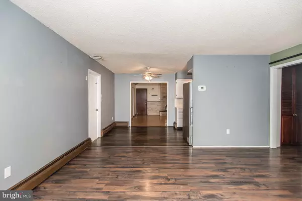 Levittown, PA 19054,29 VIVIDLEAF LN