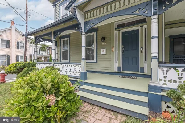 Frenchtown, NJ 08825,17 2ND ST