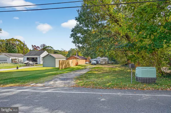 Pasadena, MD 21122,8198 FOREST GLEN DR