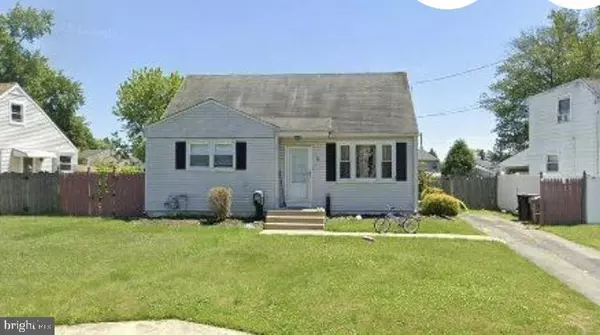 3 CLOVERDALE RD, Blackwood, NJ 08012