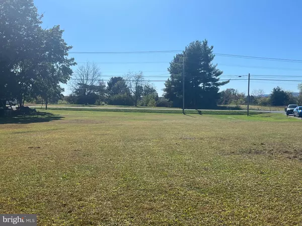 Greencastle, PA 17225,3125 W BUCHANAN TRAIL WEST W