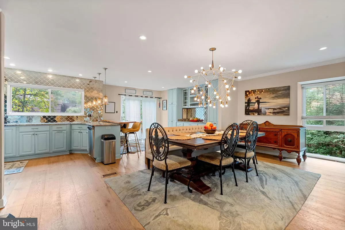 Reston, VA 20191,2012 SWANS NECK WAY