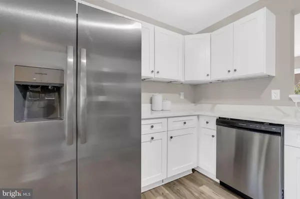 Waldorf, MD 20602,13 KING JAMES PL