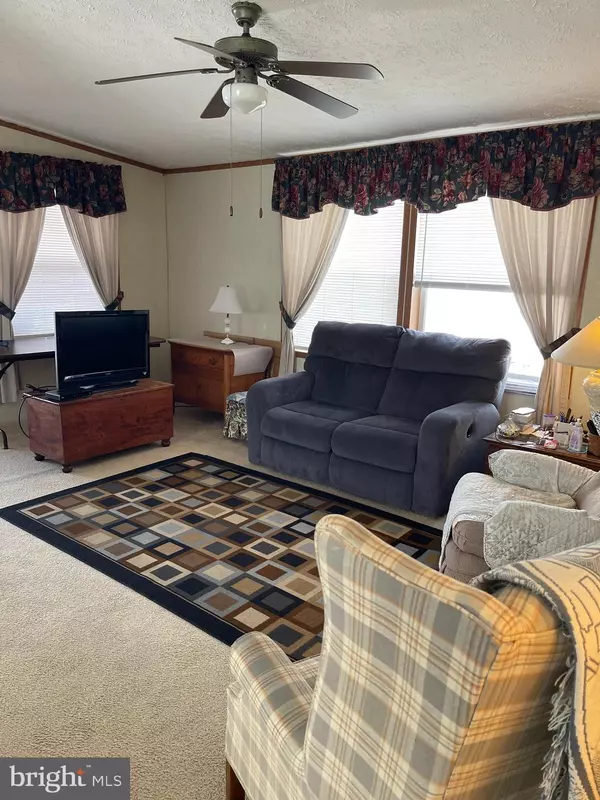 Waynesboro, PA 17268,115 COQUINA SANDS DRIVE