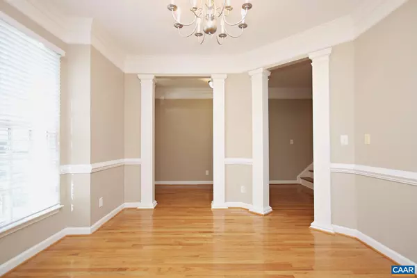 Crozet, VA 22932,9033 WEST END CIR
