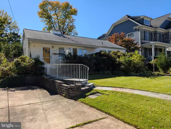 Bethesda, MD 20814,5902 IPSWICH RD