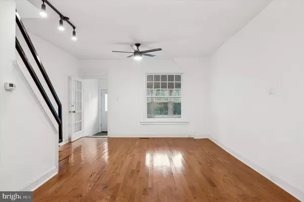 Philadelphia, PA 19143,1053 S 50TH ST