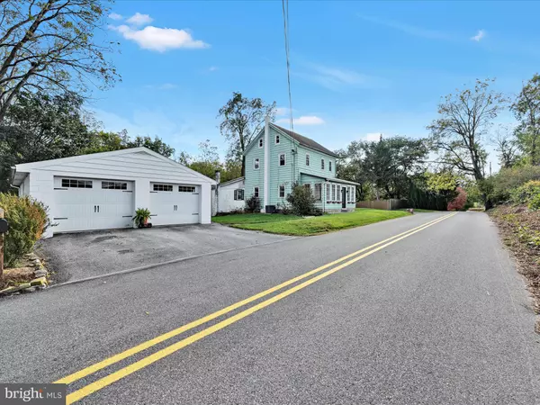 322 OLD MILL RD, Newmanstown, PA 17073