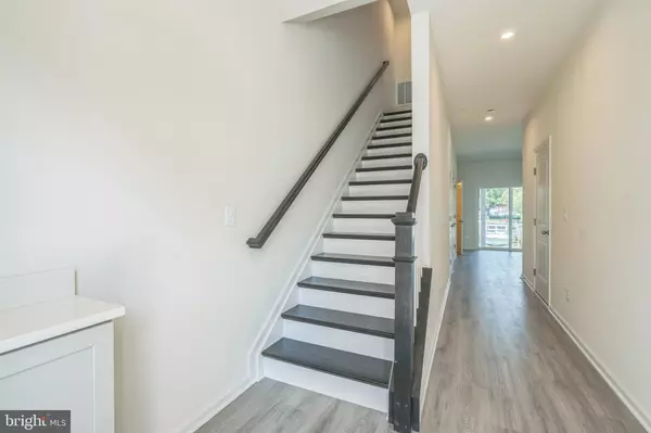 Cambridge, MD 21613,10 RIVERSIDE WHARF